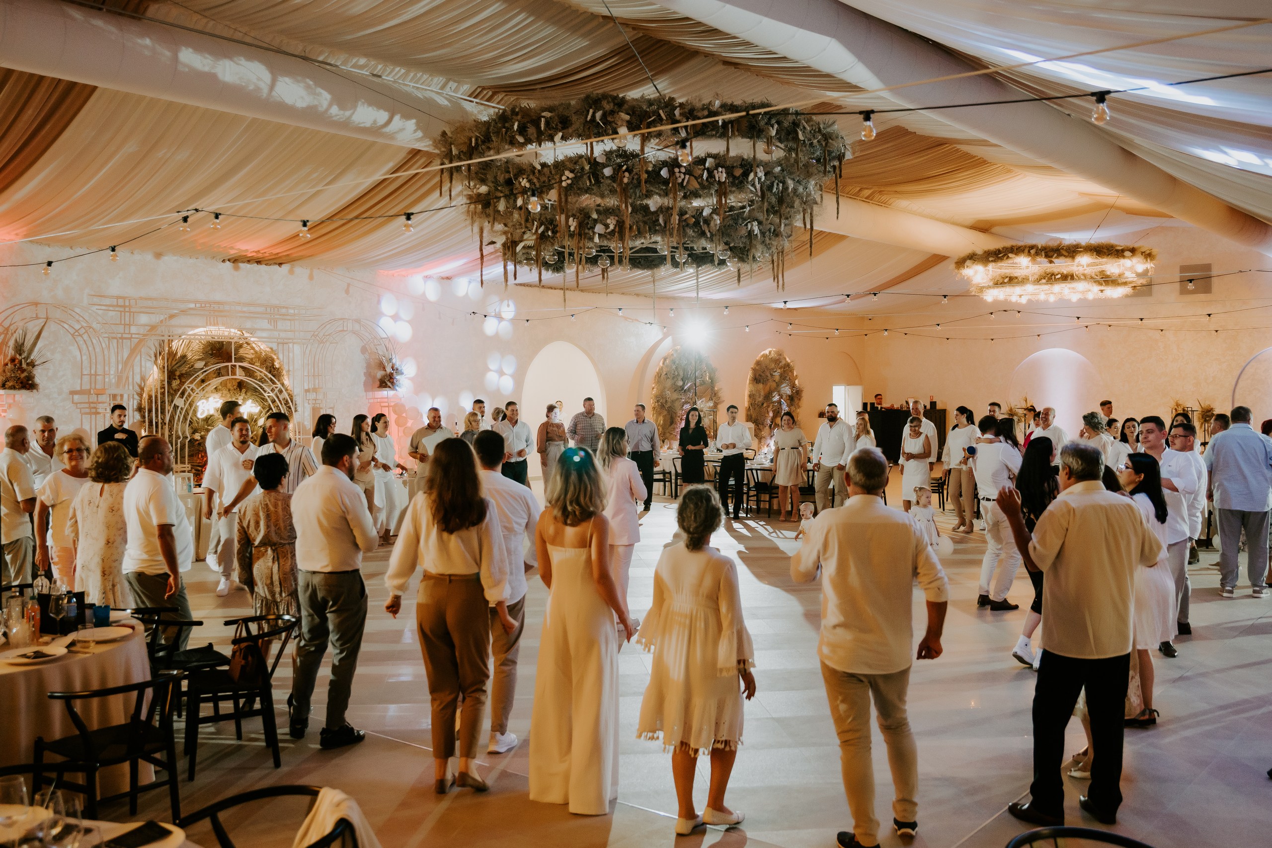 Petrecere corporate organizată la Everly Events